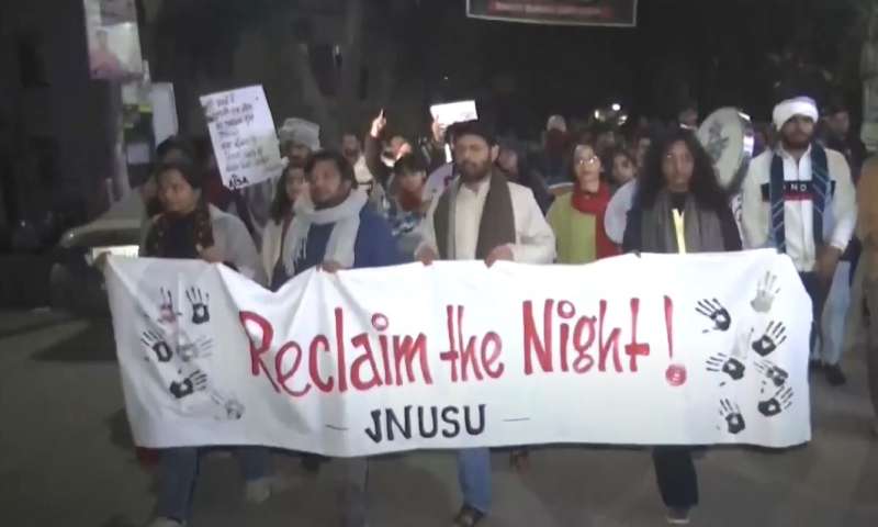 निर्भया कांड की वर्षगांठ पर JNU का विरोध मार्च