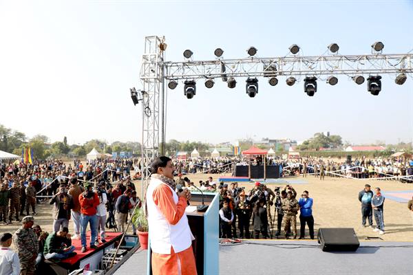 भारतीय सेना पर देश और दुनिया को है गर्व