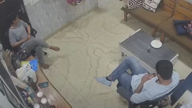 CCTV में कैद हुई पुनीत और मनिका की विवादास्पद बातचीत