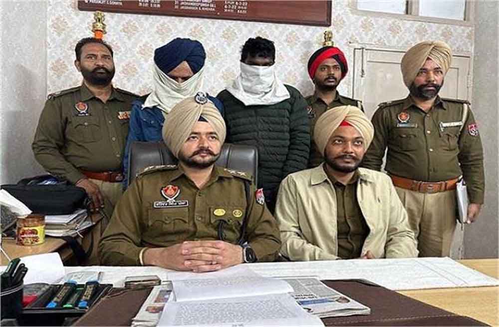 पुलिस ने खेतों व घरों से फसल चोरी करने वाले